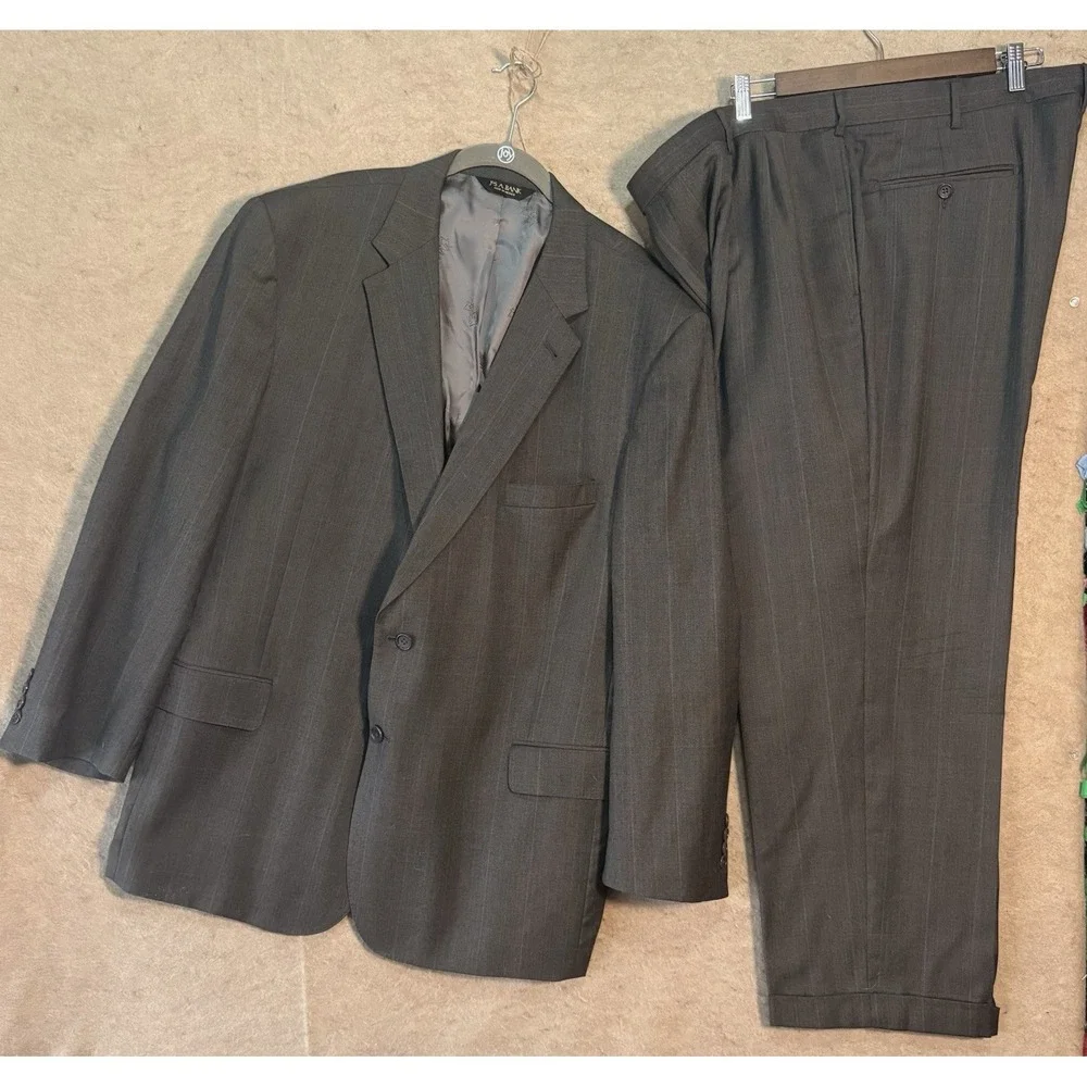 Jos A Bank Wool Suit Men 50R (52